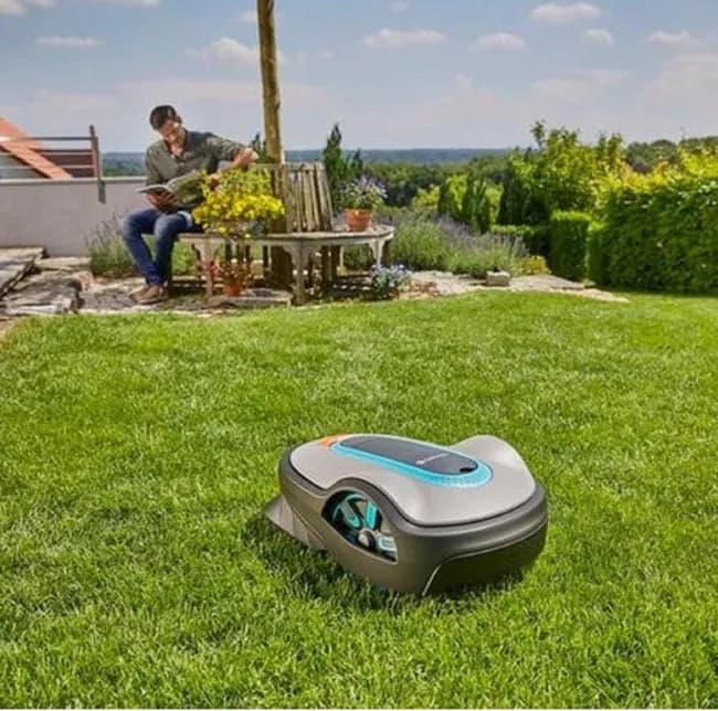 Robot tondeuse connecté GARDENA Sileno life 15101-26 Bluetooth, 750m² - Image 1